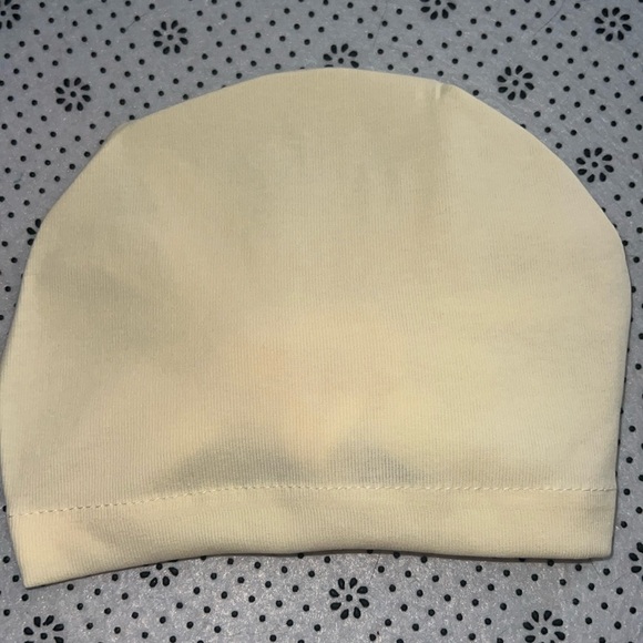 πΒ New π Cute Little Girls Turban with Bow Sizeβ0-6 Months π - Picture 3 of 5